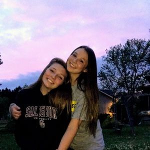 Meet your Posher, Eva